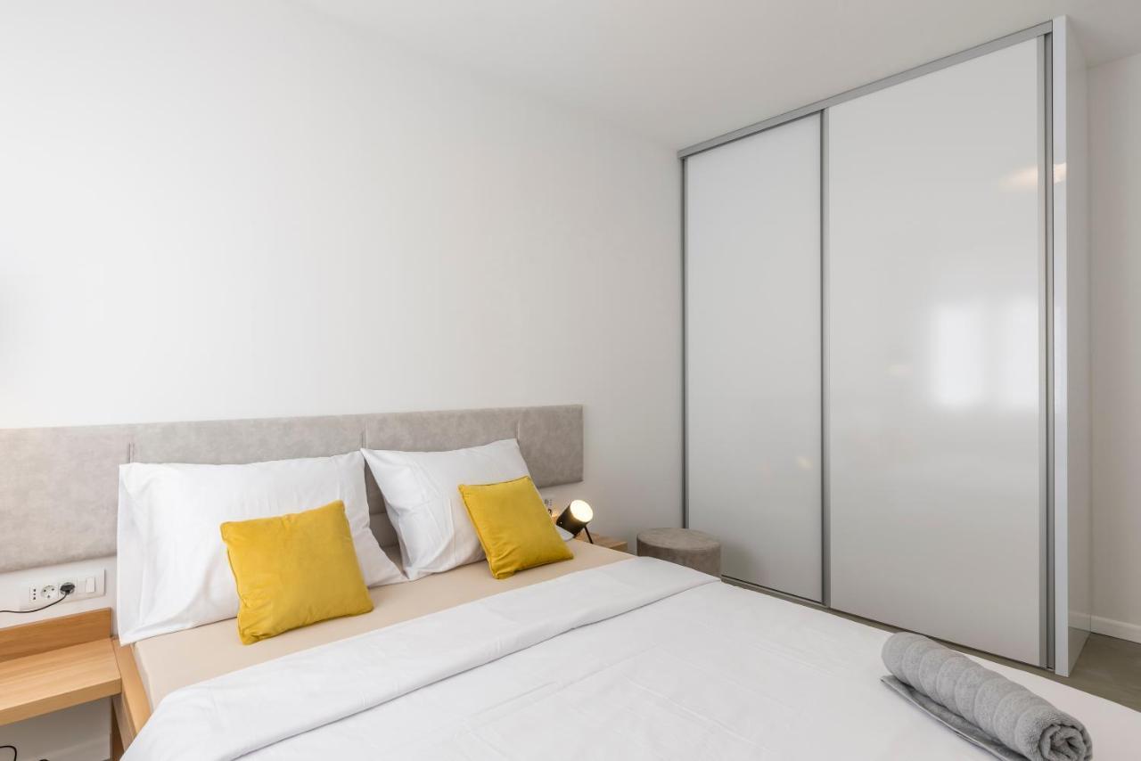 Porto Sereno Apartments شيبينيك المظهر الخارجي الصورة