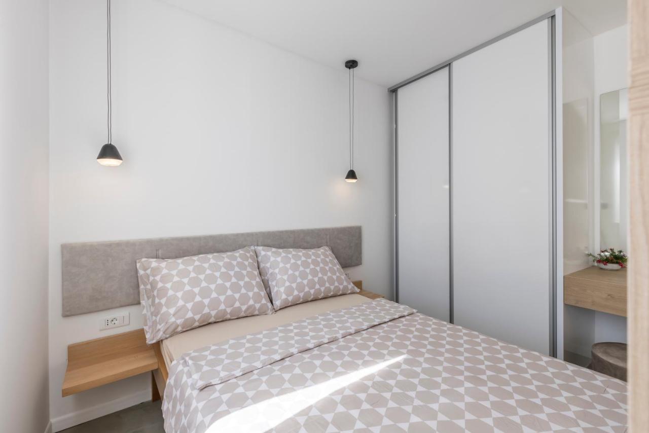 Porto Sereno Apartments شيبينيك المظهر الخارجي الصورة
