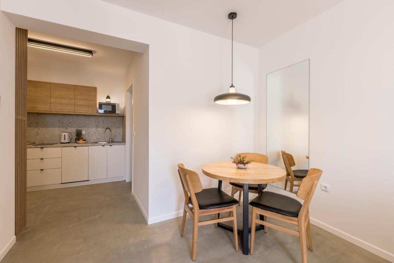 Porto Sereno Apartments شيبينيك المظهر الخارجي الصورة