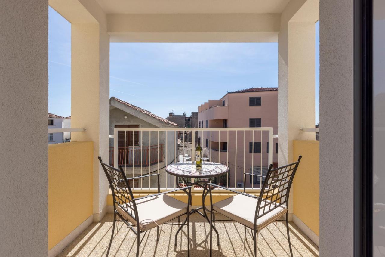 Porto Sereno Apartments شيبينيك المظهر الخارجي الصورة
