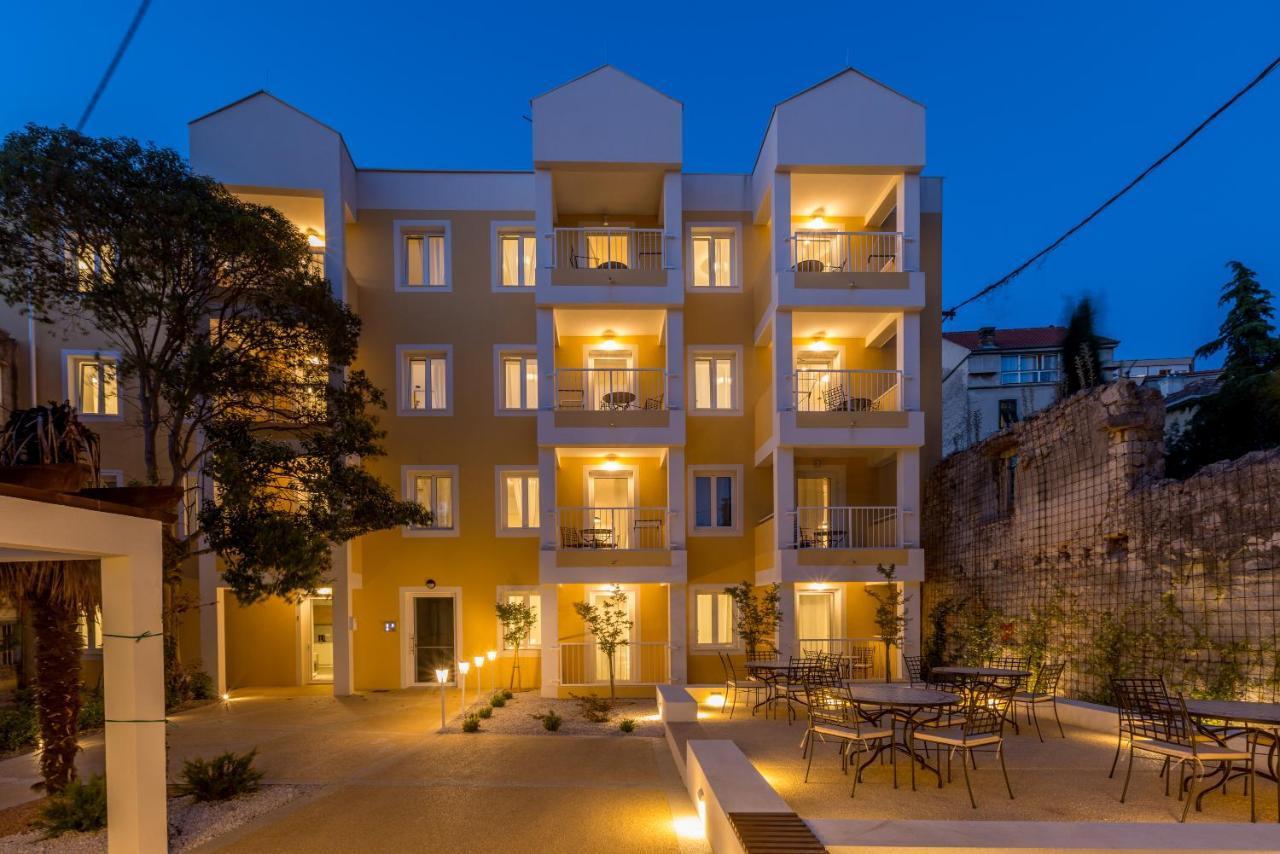 Porto Sereno Apartments شيبينيك المظهر الخارجي الصورة