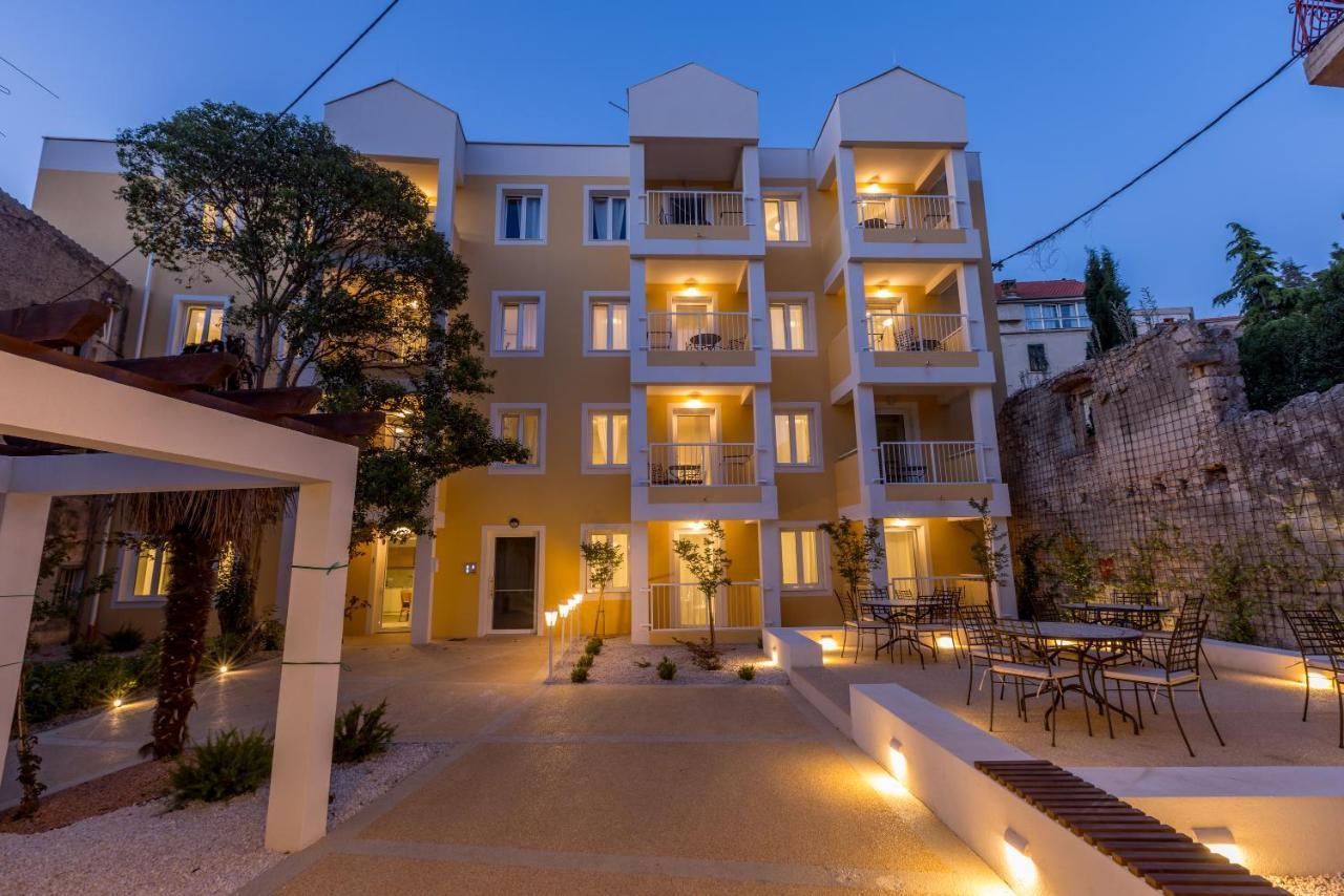 Porto Sereno Apartments شيبينيك المظهر الخارجي الصورة
