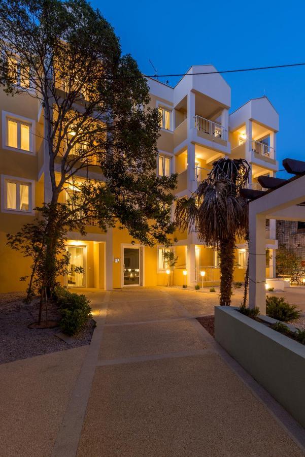 Porto Sereno Apartments شيبينيك المظهر الخارجي الصورة