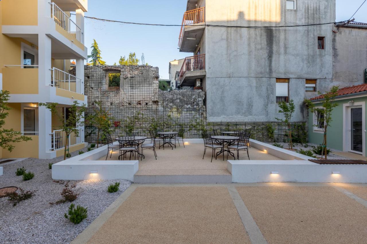 Porto Sereno Apartments شيبينيك المظهر الخارجي الصورة