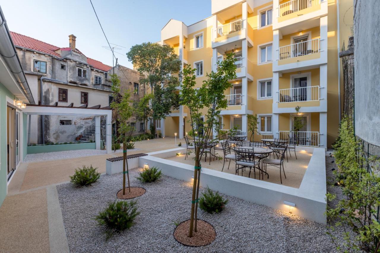 Porto Sereno Apartments شيبينيك المظهر الخارجي الصورة